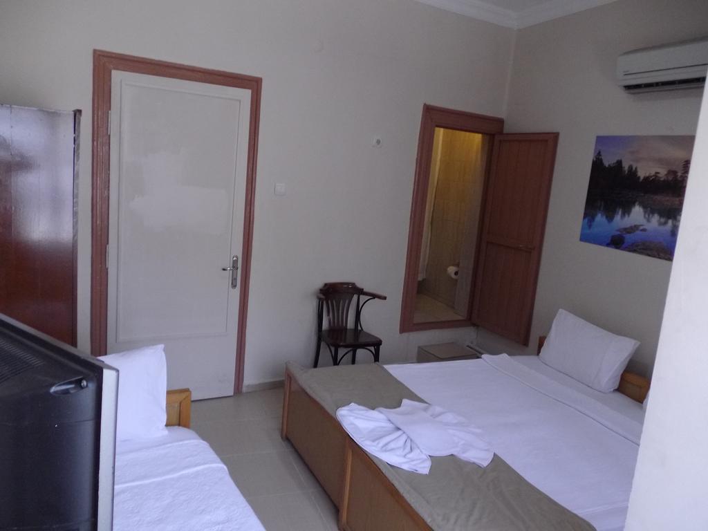 Caylan Hotel Ізмір Екстер'єр фото