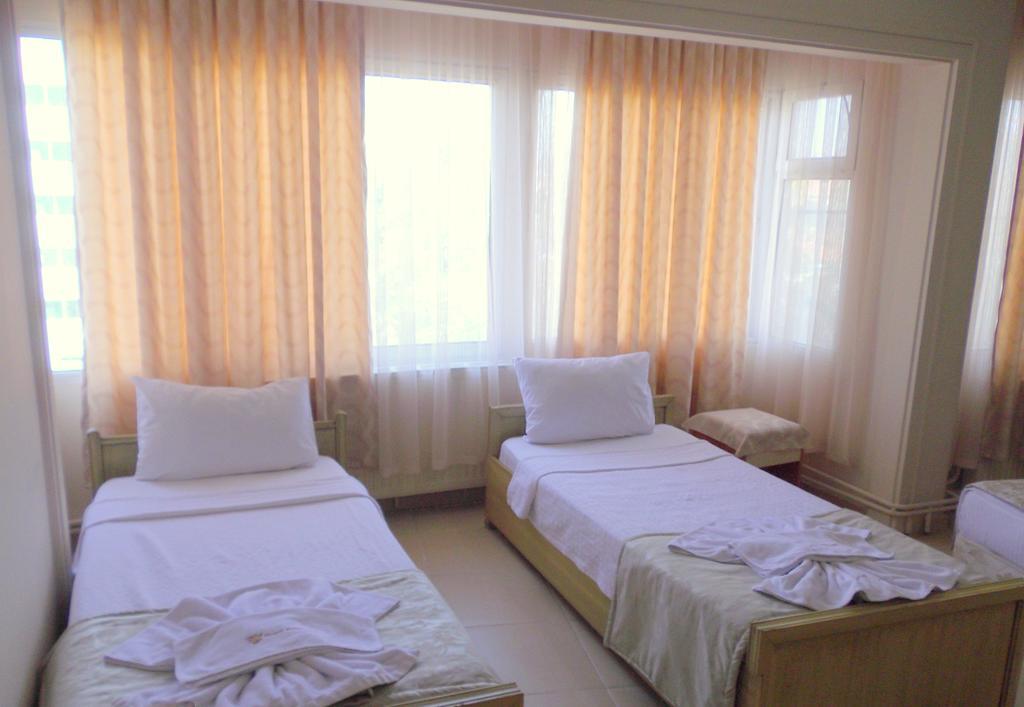 Caylan Hotel Ізмір Екстер'єр фото