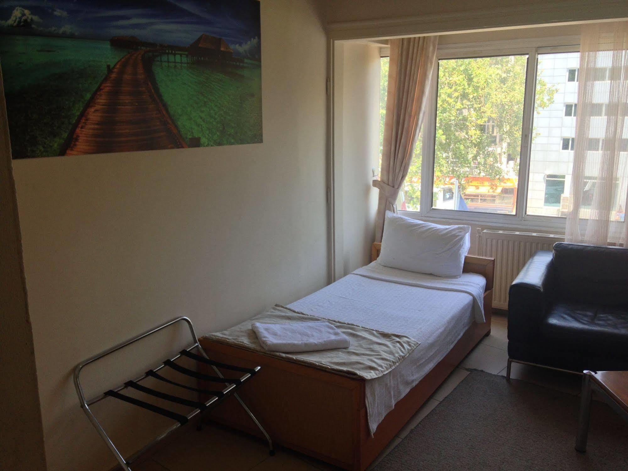 Caylan Hotel Ізмір Екстер'єр фото