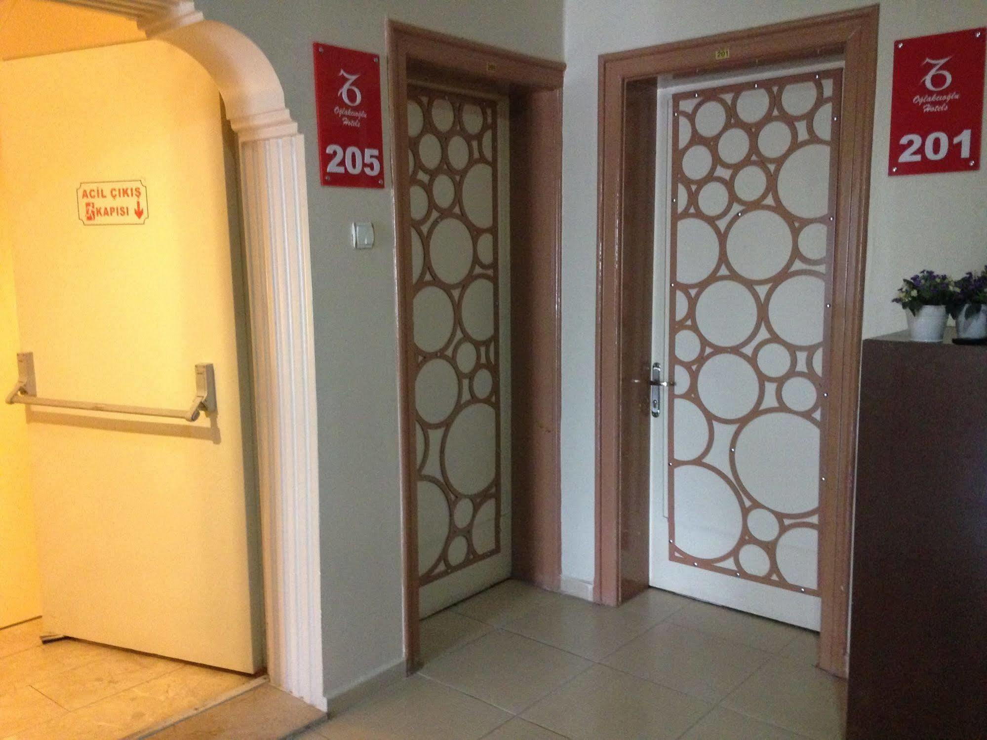 Caylan Hotel Ізмір Екстер'єр фото